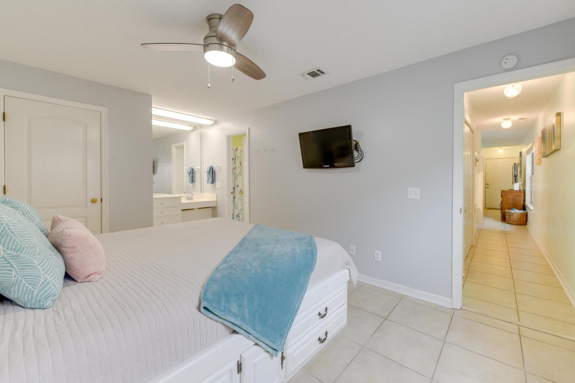 Cozy Pcb Condo Less Than Half Mile To Public Beach Access! Panama City Beach Bagian luar foto